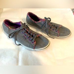 Women’s VANS shoes